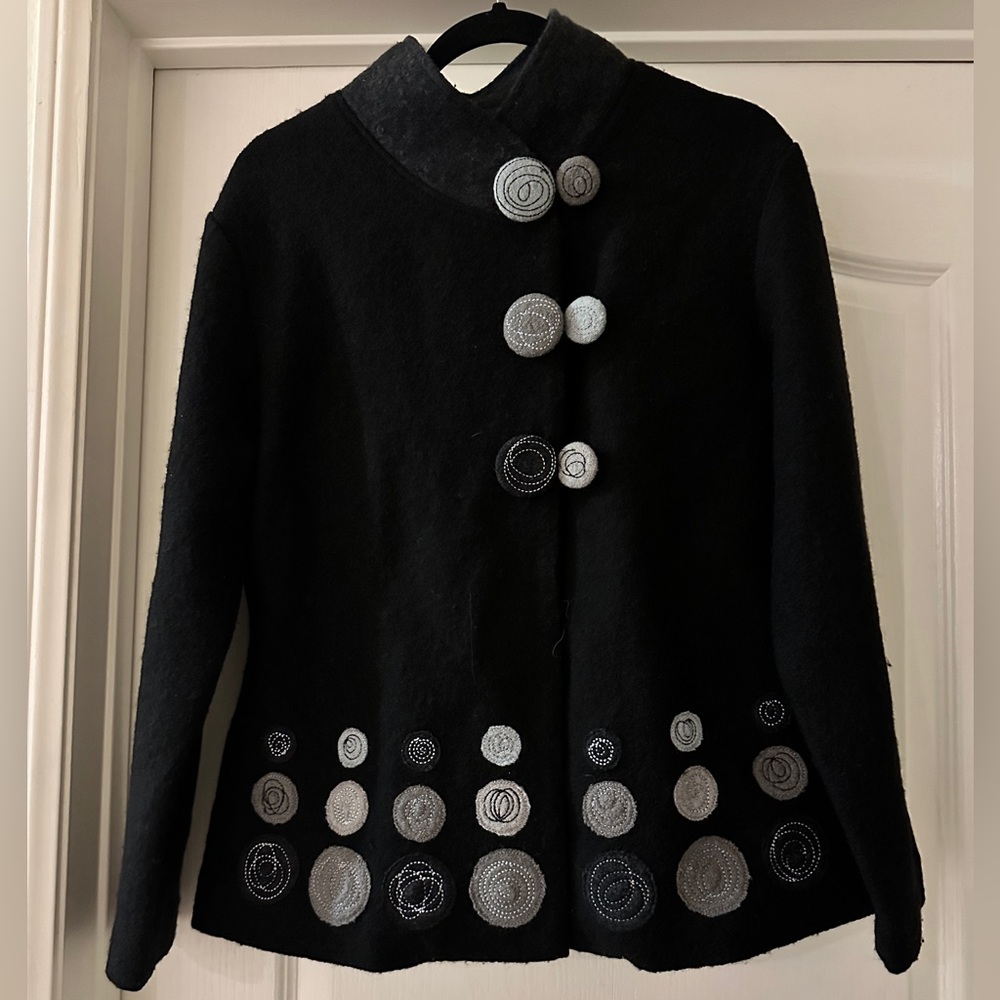 Gorgeous vintage Carson 100% wool artsy lagen look jacket size large